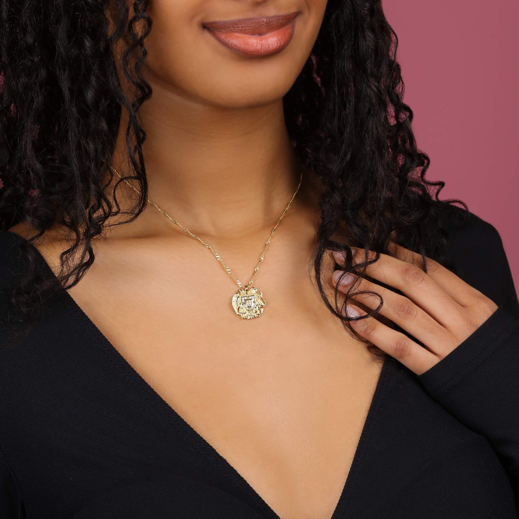 Armenien Wappenkette Damen Gold