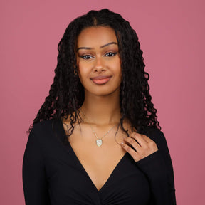 Bosnien Adler Kette Tragebild Damen Gold