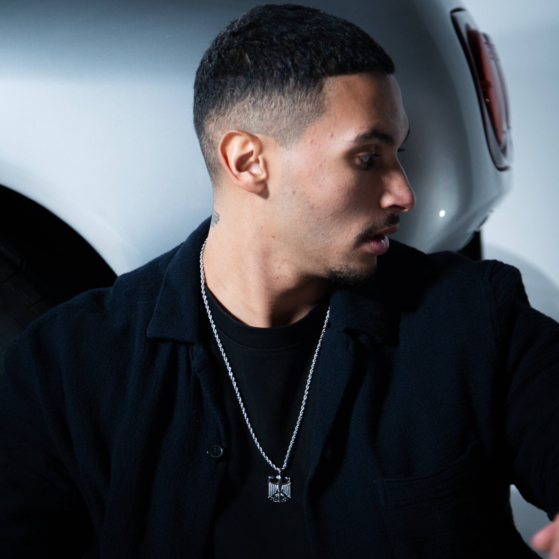 Deutschland Adler Kette - Tragebild